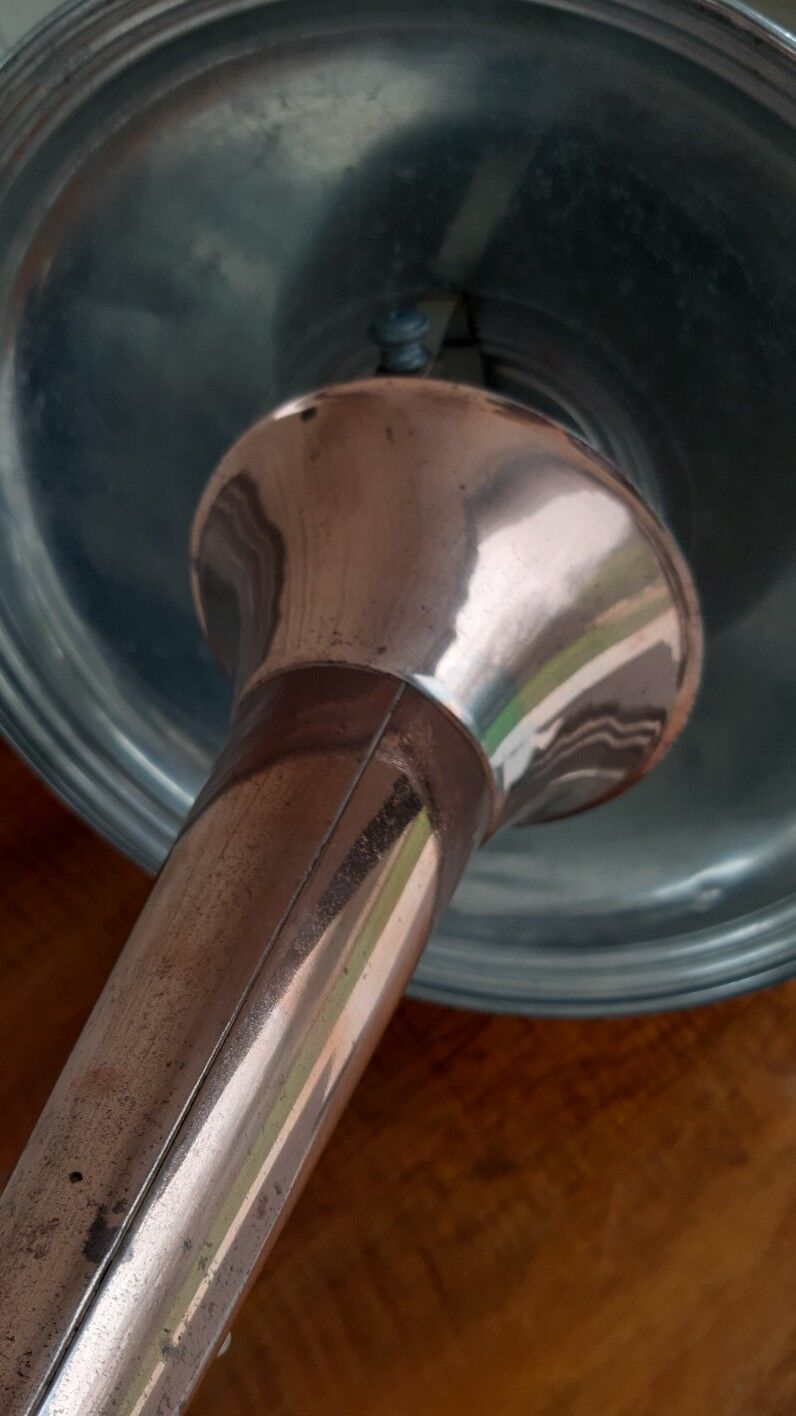 Copper and aluminum mushroom lamp