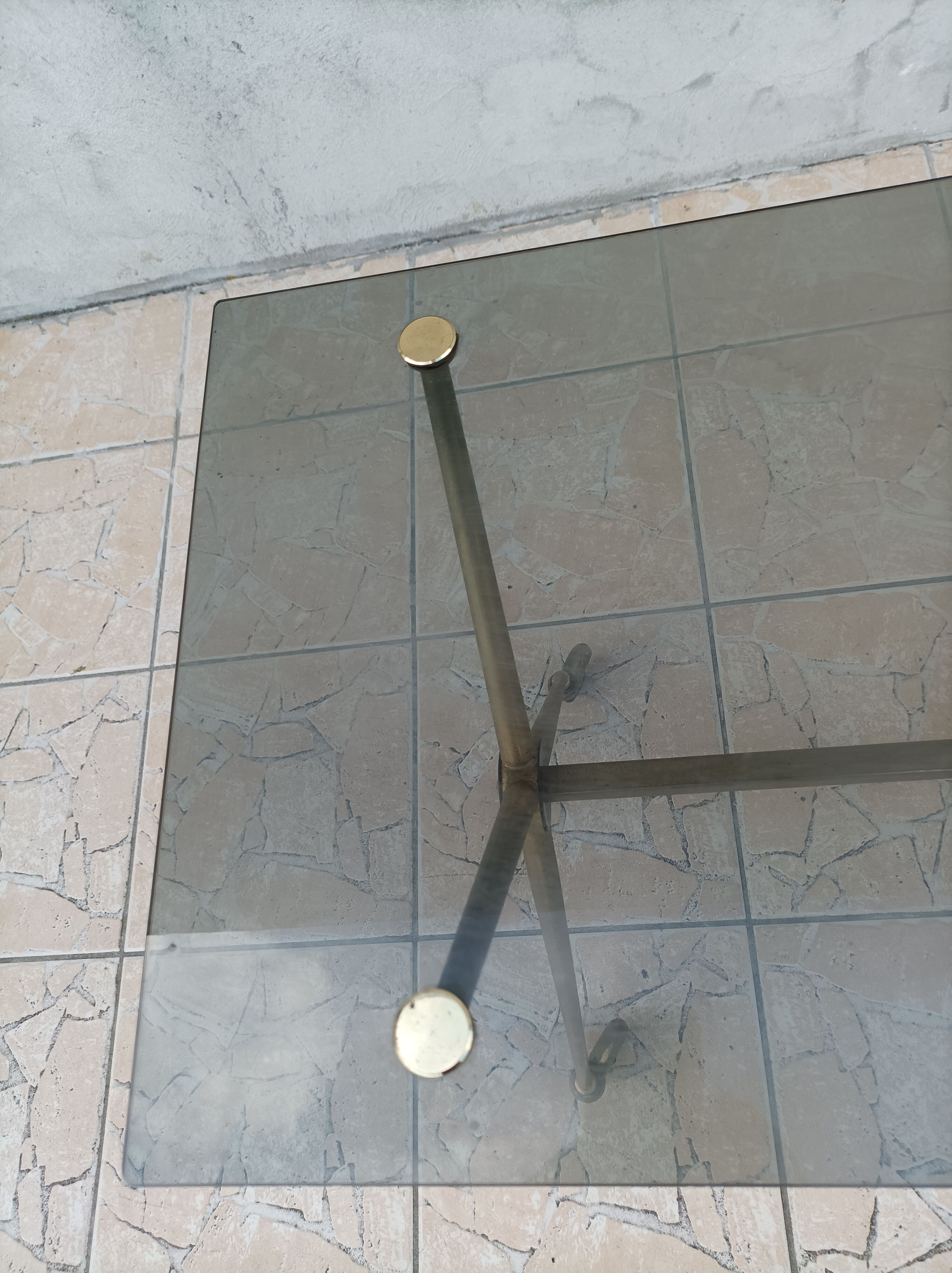 Vintage serving tray in brass and smoked glass 1960