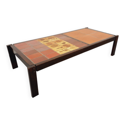 Table basse vintage Roger Capron en bois foncé et céramique de Vallauris des années 60 70