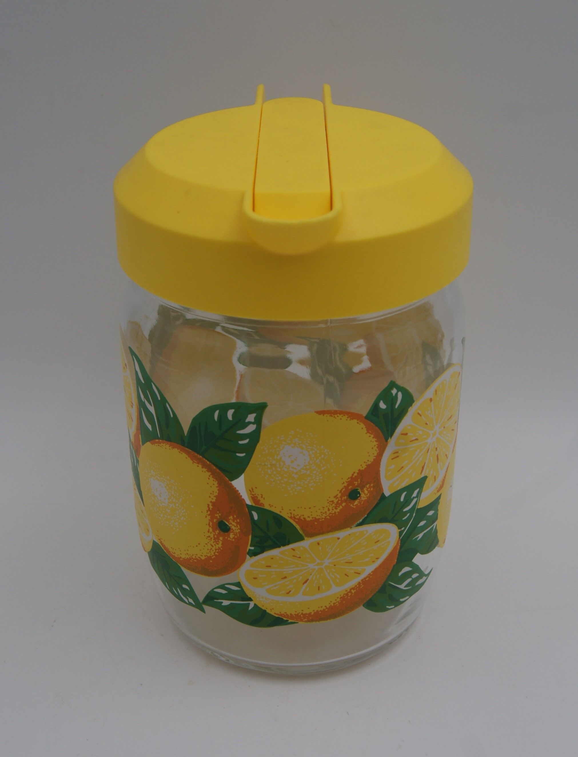 Carafe en verre citrons vintage