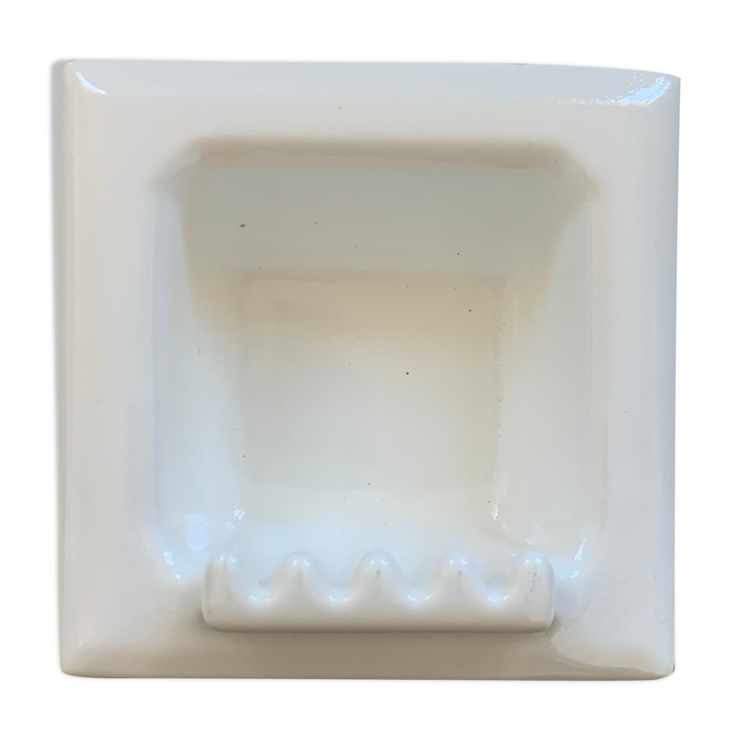 Built-in ceramic wall soap dish