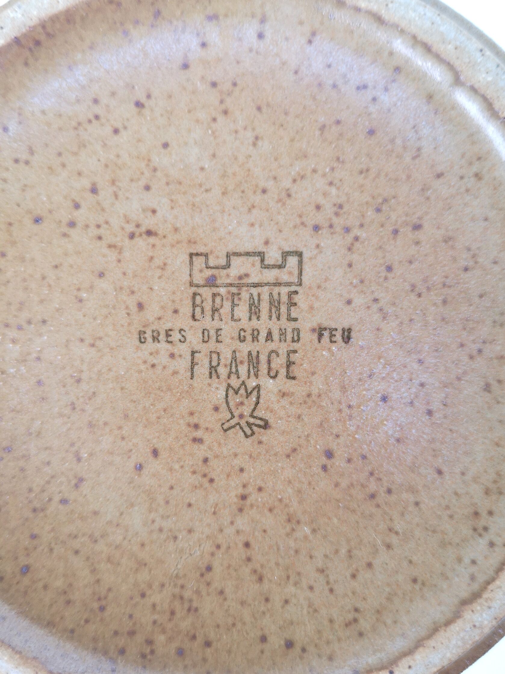 Set lunch in sandstone - Large cups