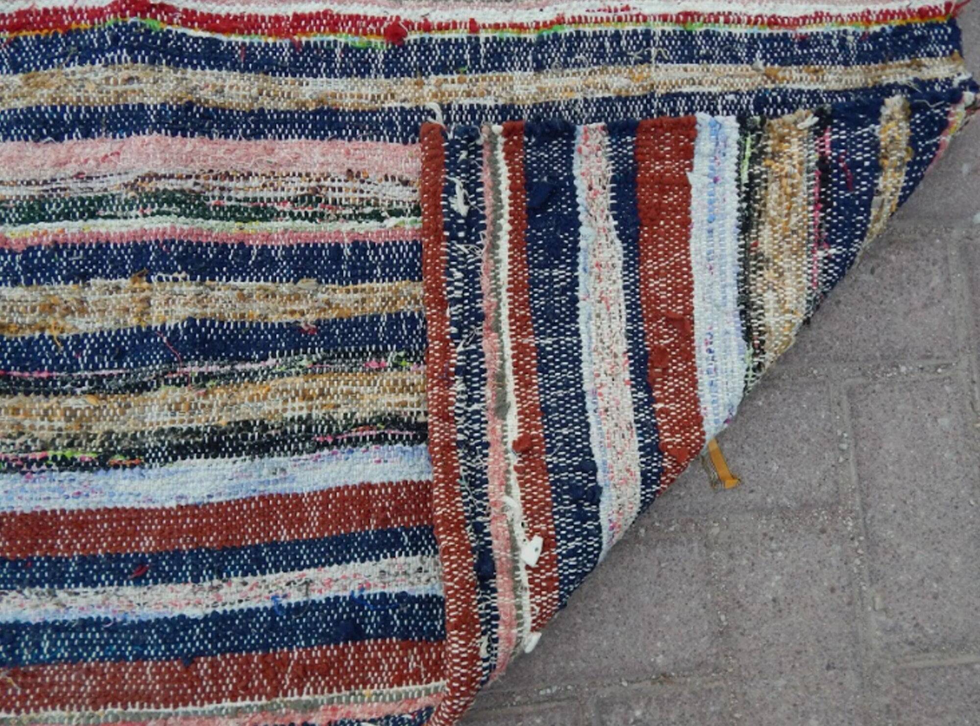Vintage Turkish handmade rug 130x282 cm