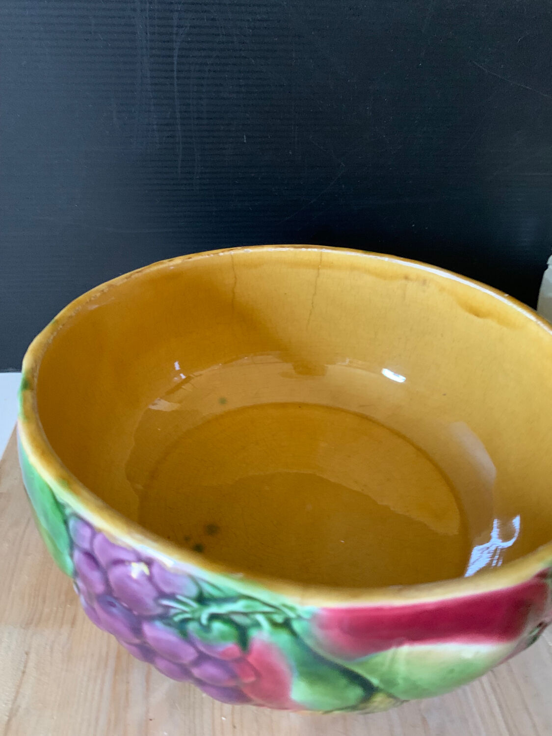 Sarreguemine slip salad bowl