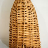 Bouteille en rotin vintage