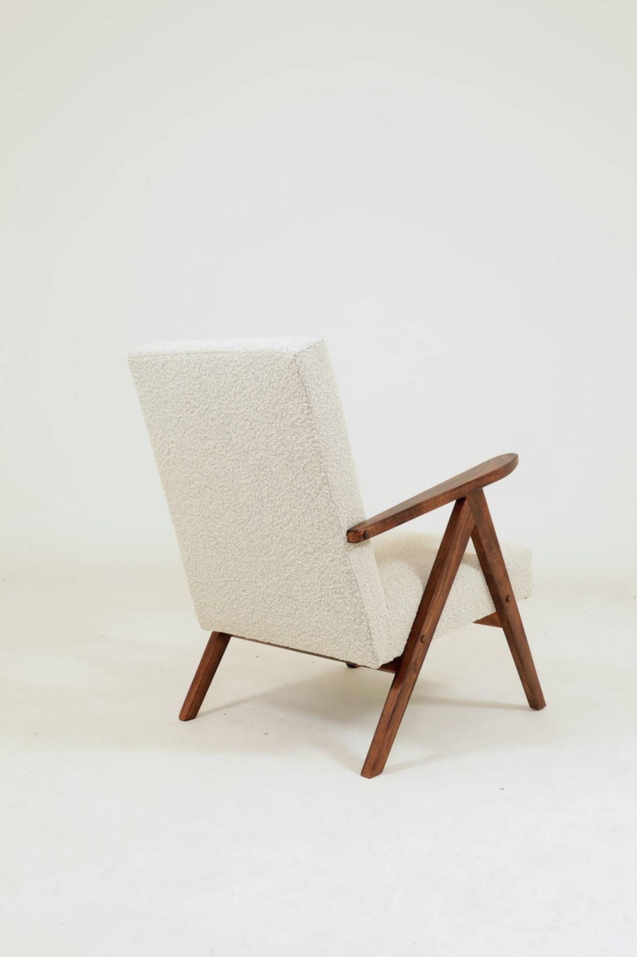 Vintage long chair off-white bouclé zigzag