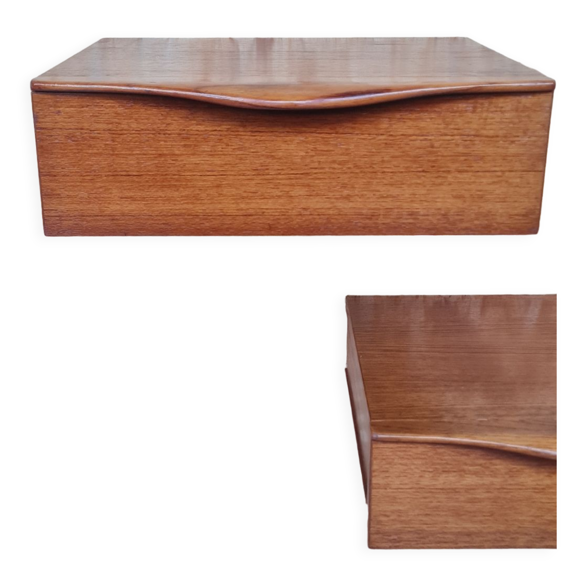 Pair of teak hanging bedside tables