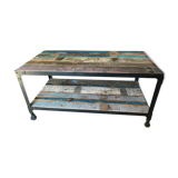 Coffee table in "industrial" style