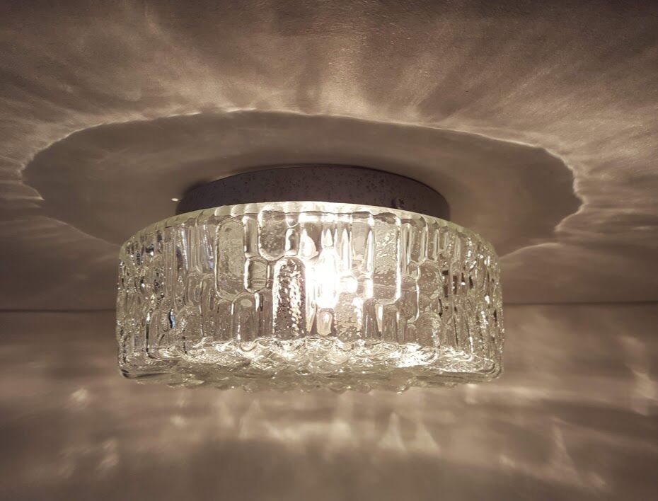 Ceiling light