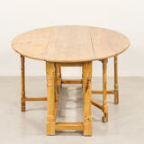 Scandinavian pine gateleg table 1970s