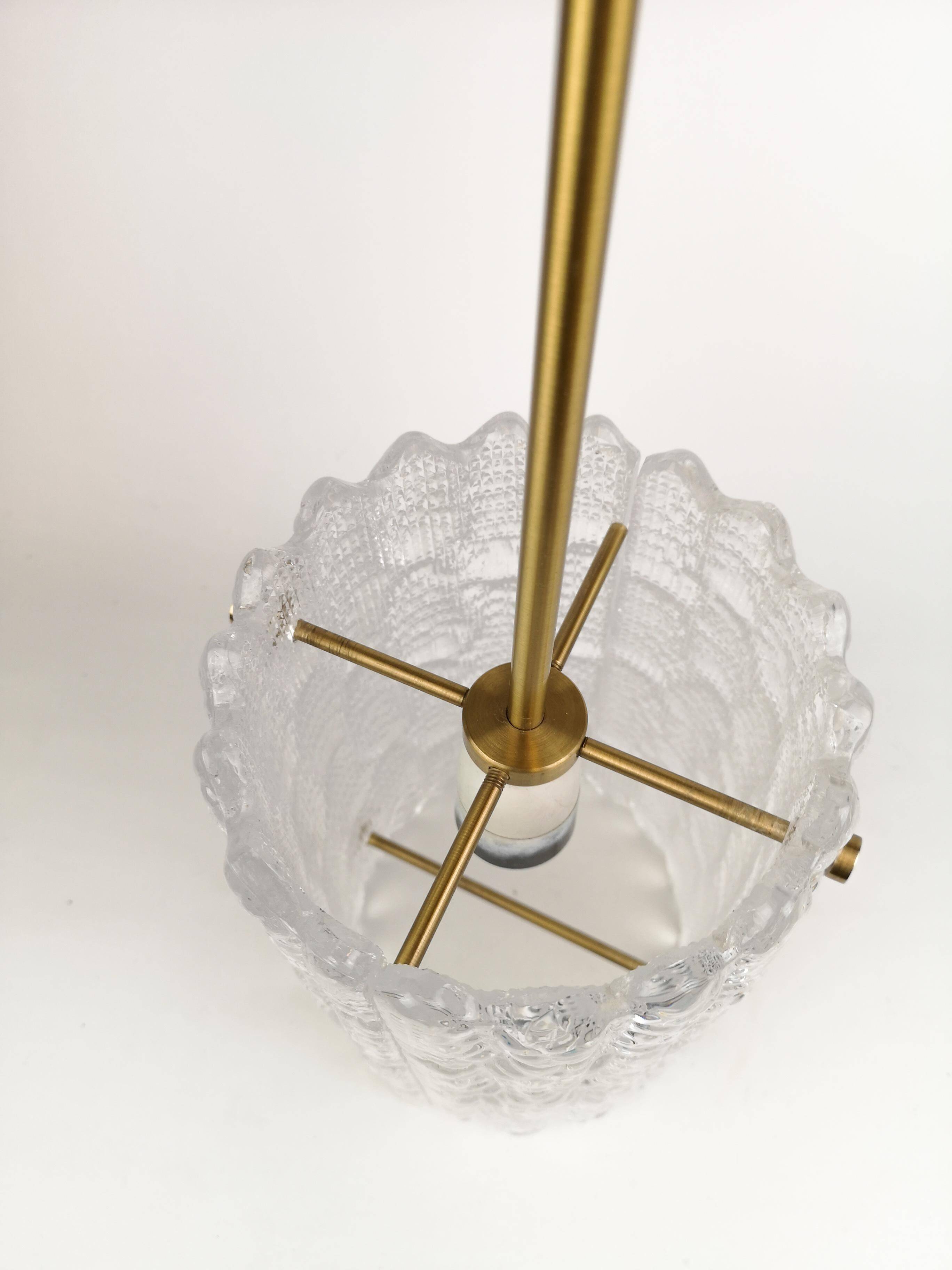 Suspended cylindrical crystal chandelier Mid-Century modern Carl Fagerlund for Orrefors, 1960s