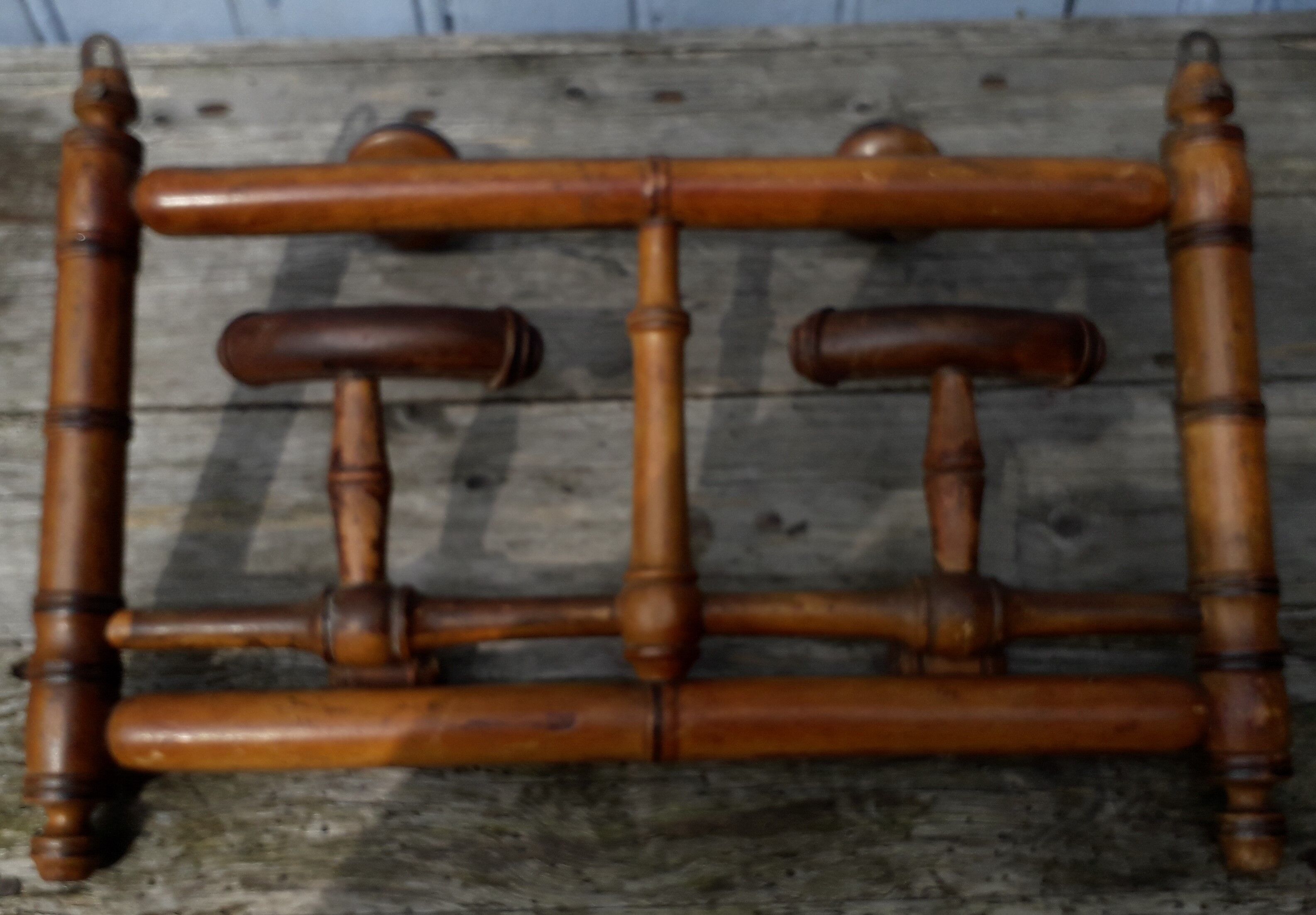 Porte manteau patère en bois