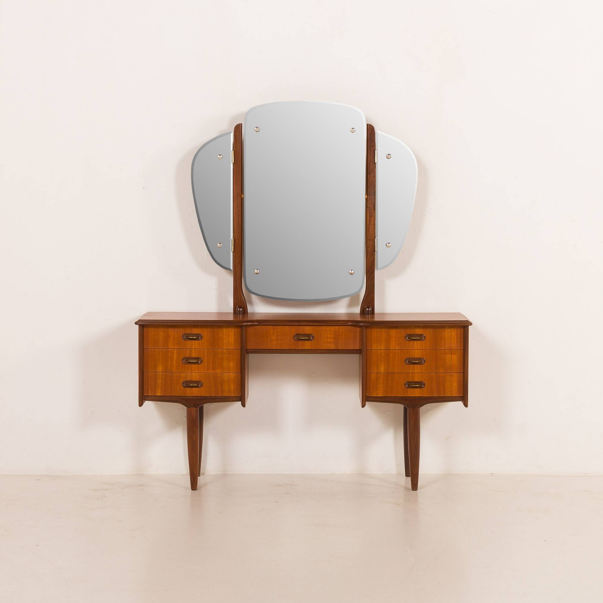Scandinavian mid century dressing table with adjustable mirrors, Norway, 19