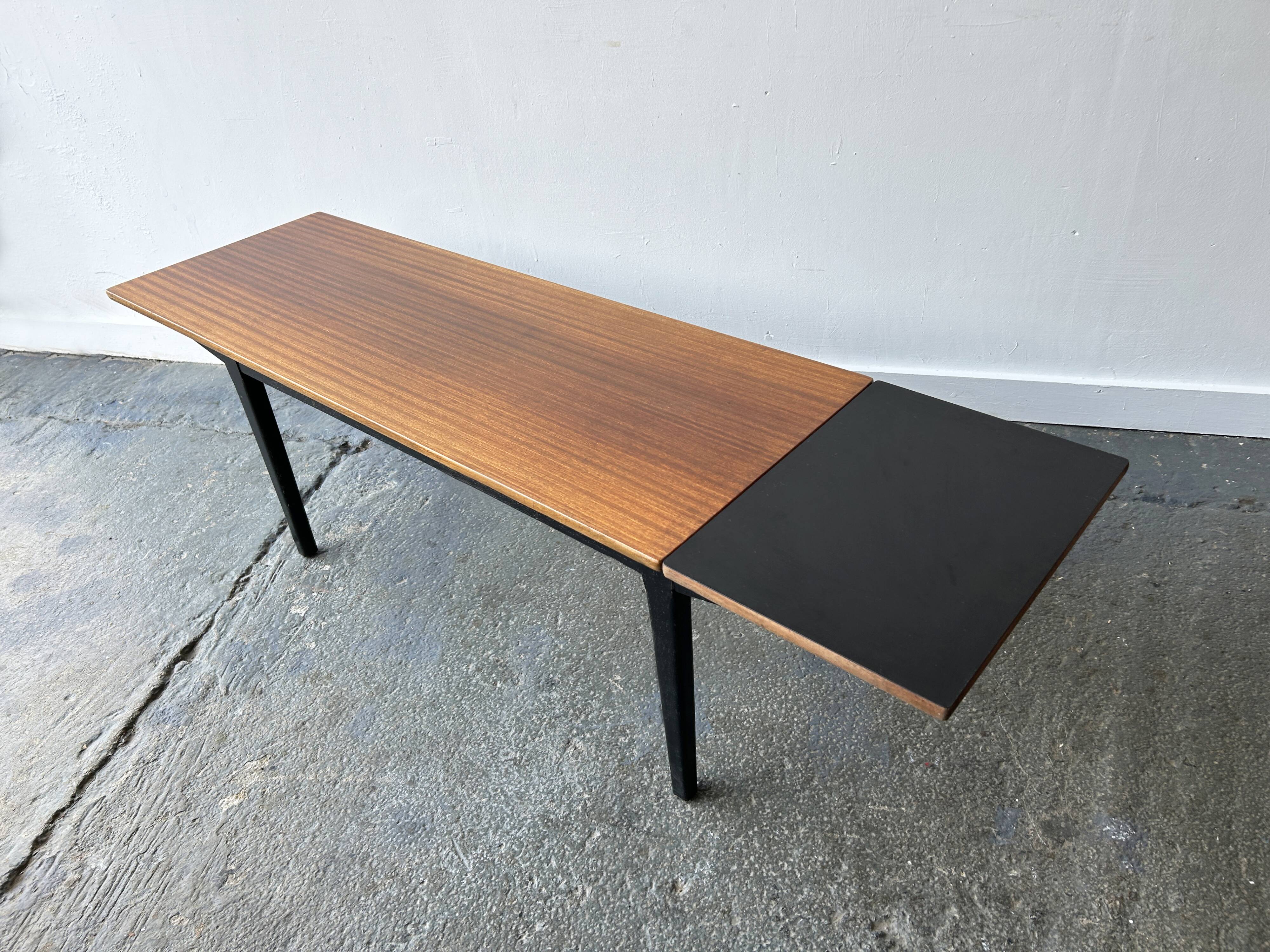 Mid-Century modern 1960s extendable coffee table by Nathan