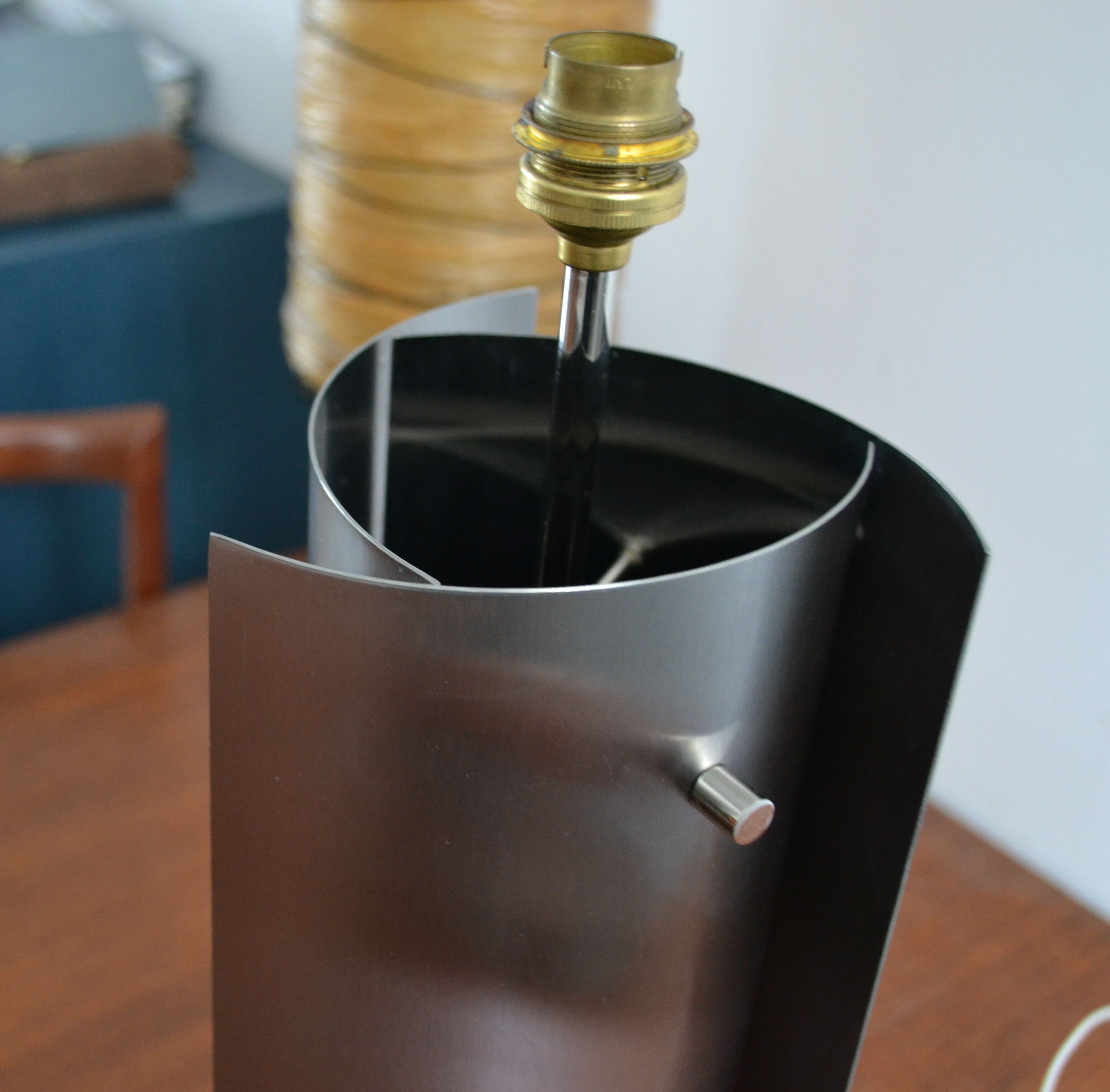 Lampe vintage inox des années 60 70