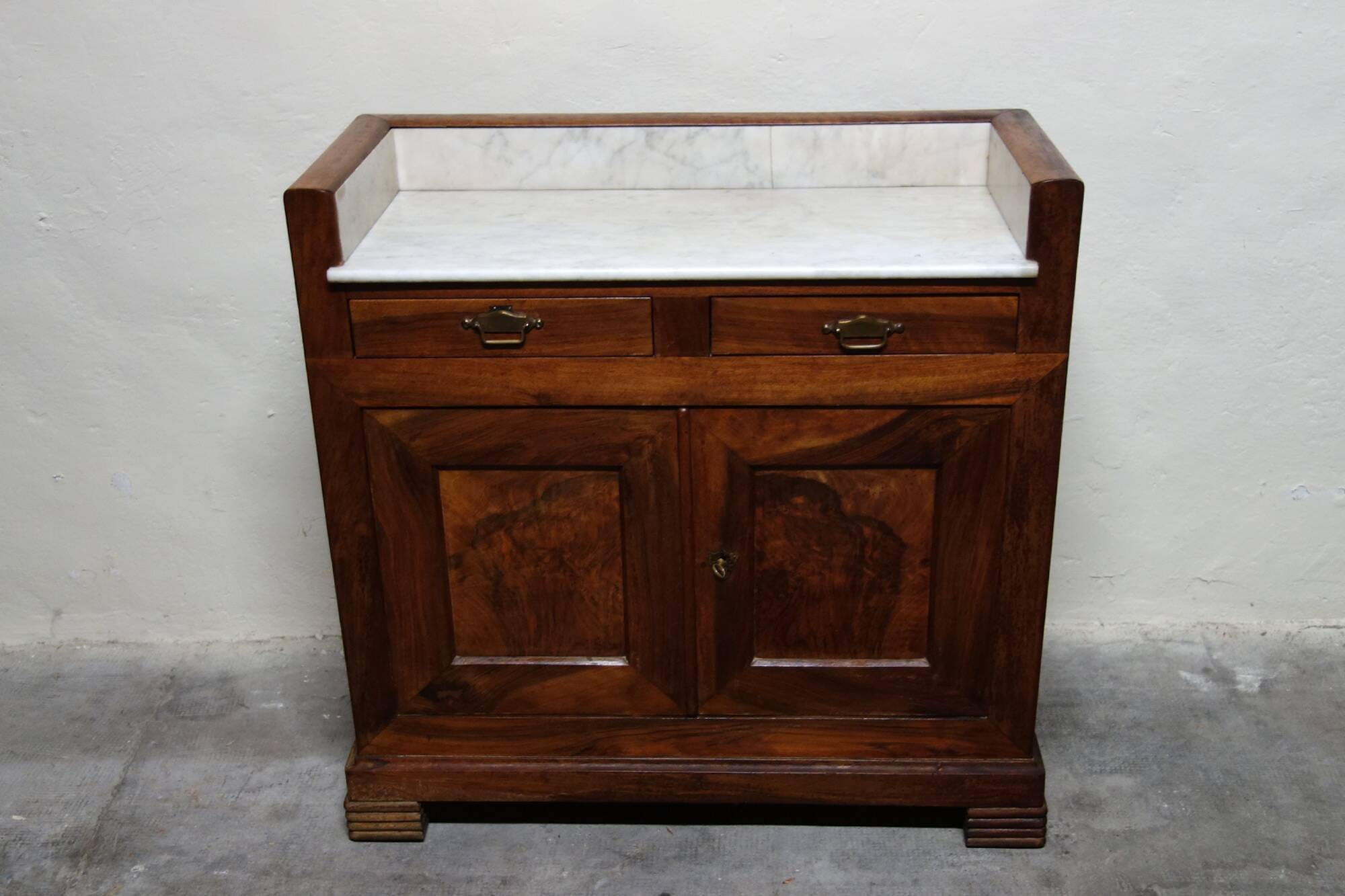 Meuble de toilette art déco dessus marbre années 20/30
