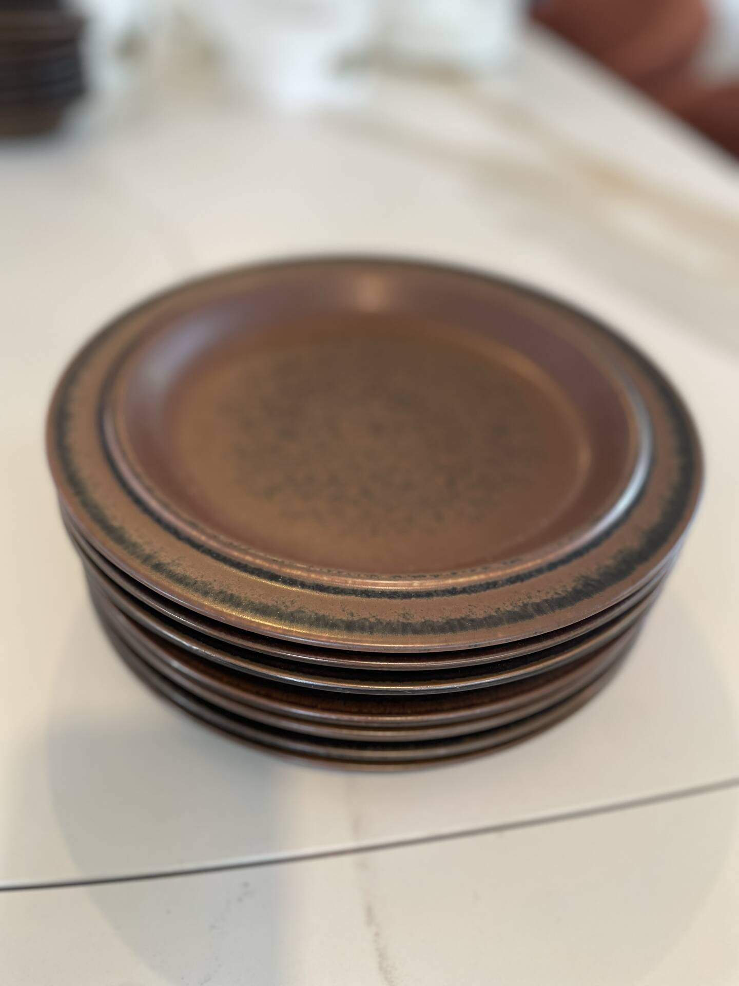 Arabia Ruska 7 grandes assiettes, by Ulla Procopé