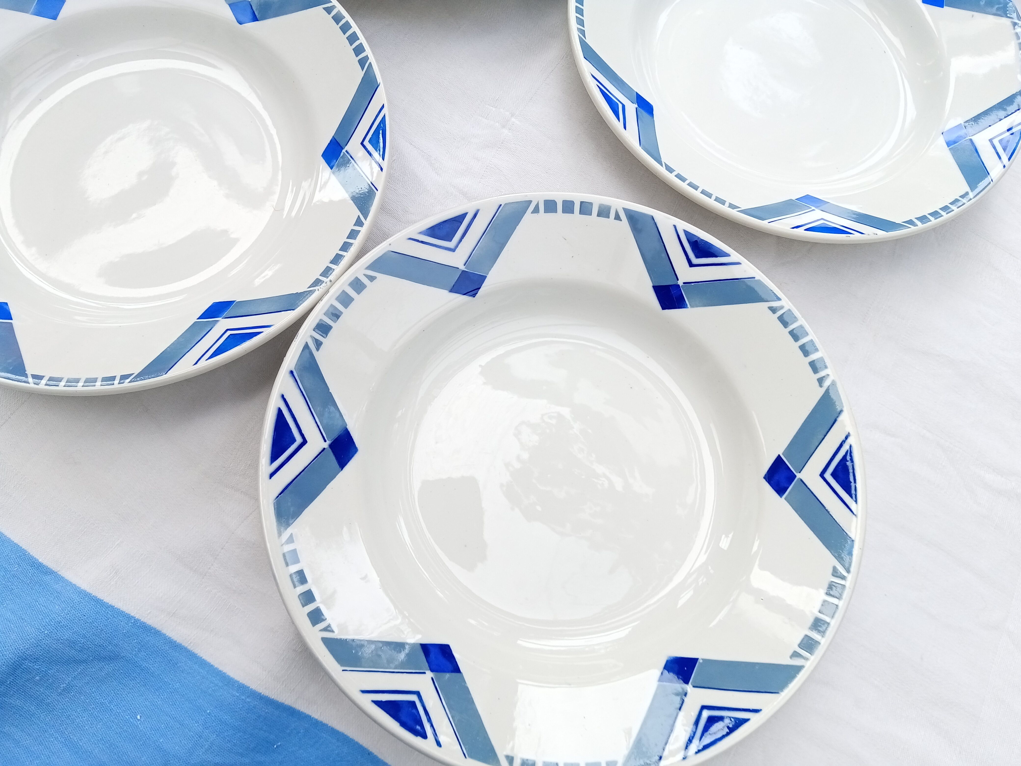 6 hollow plates Terre de Fer, Moulin des loups