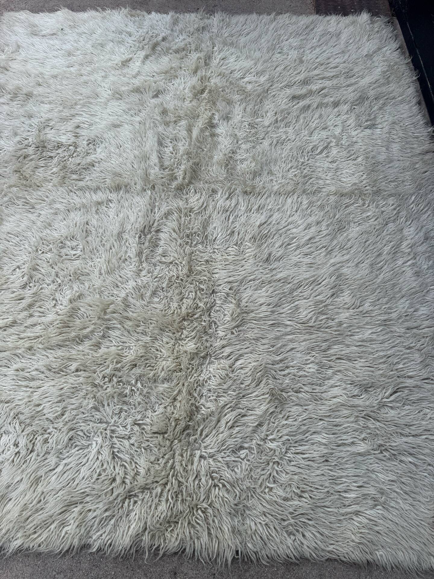 Large Scandinavian Rya rug wool from the 1960s.
