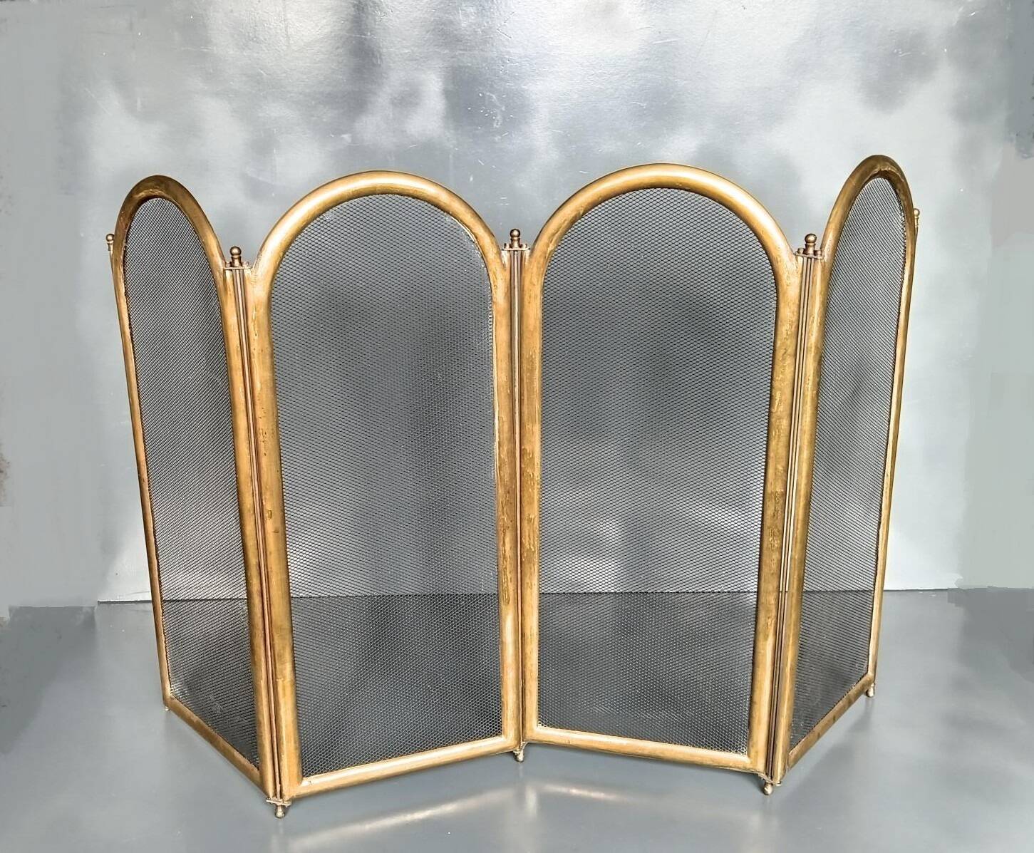 1920s brass fire screen with splash protection