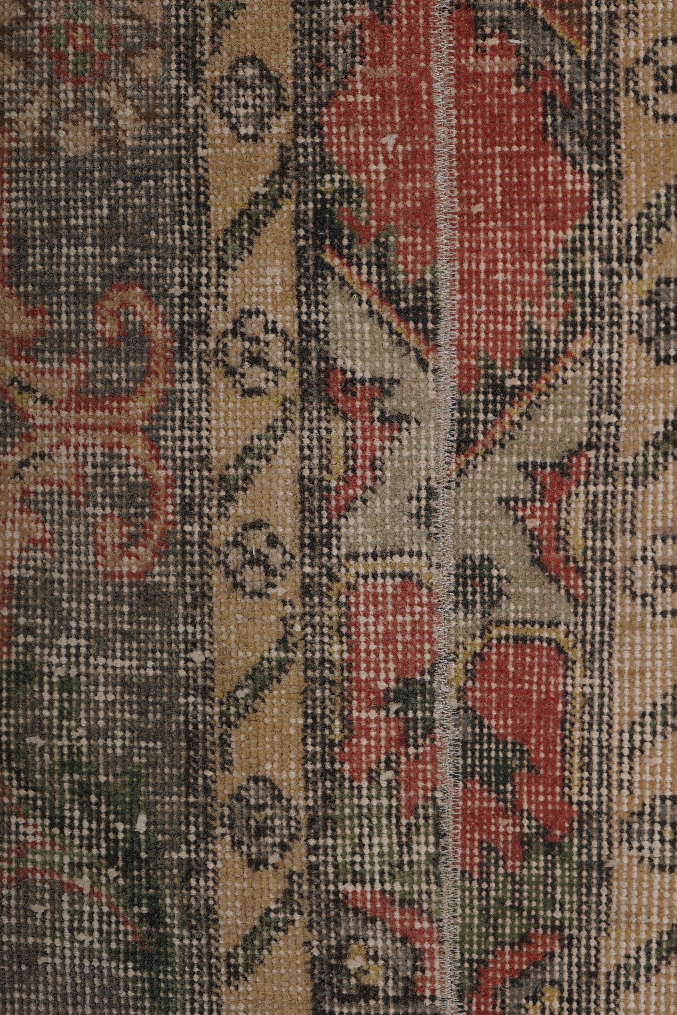 Vintage Turkish Oushak Rug Handwoven 52x712 cm