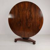 Fine quality 19th century William IV rosewood breakfast tilt-top table – c.1820