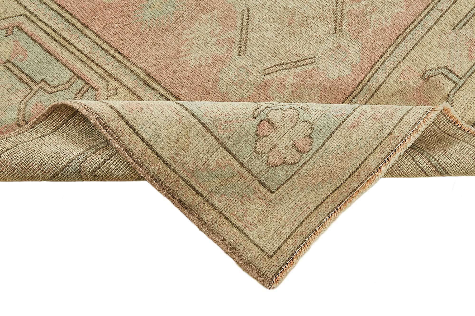 Turkish Vintage Anatolian Rug 124 cm x 214 cm