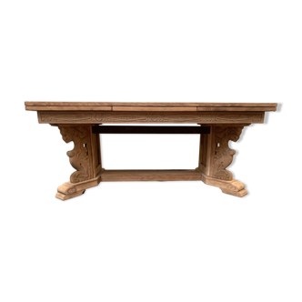 Renaissance style desk table in solid chene XX century