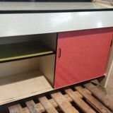 Buffet in formica year 1657