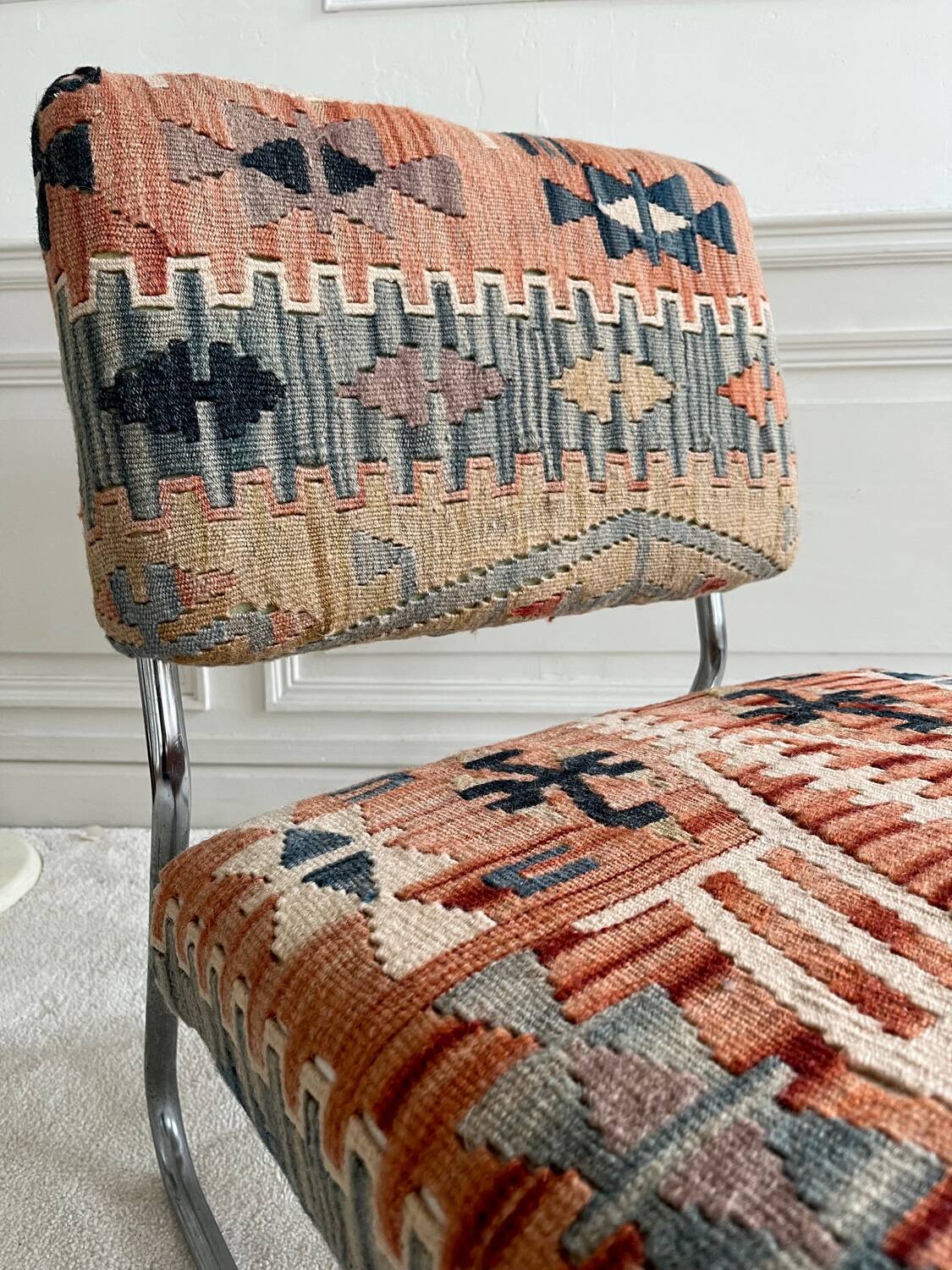 Vintage kilim chair