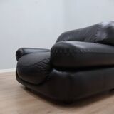 Pair of Mobil Girgi Sapporo armchairs black leather Italy 1970s