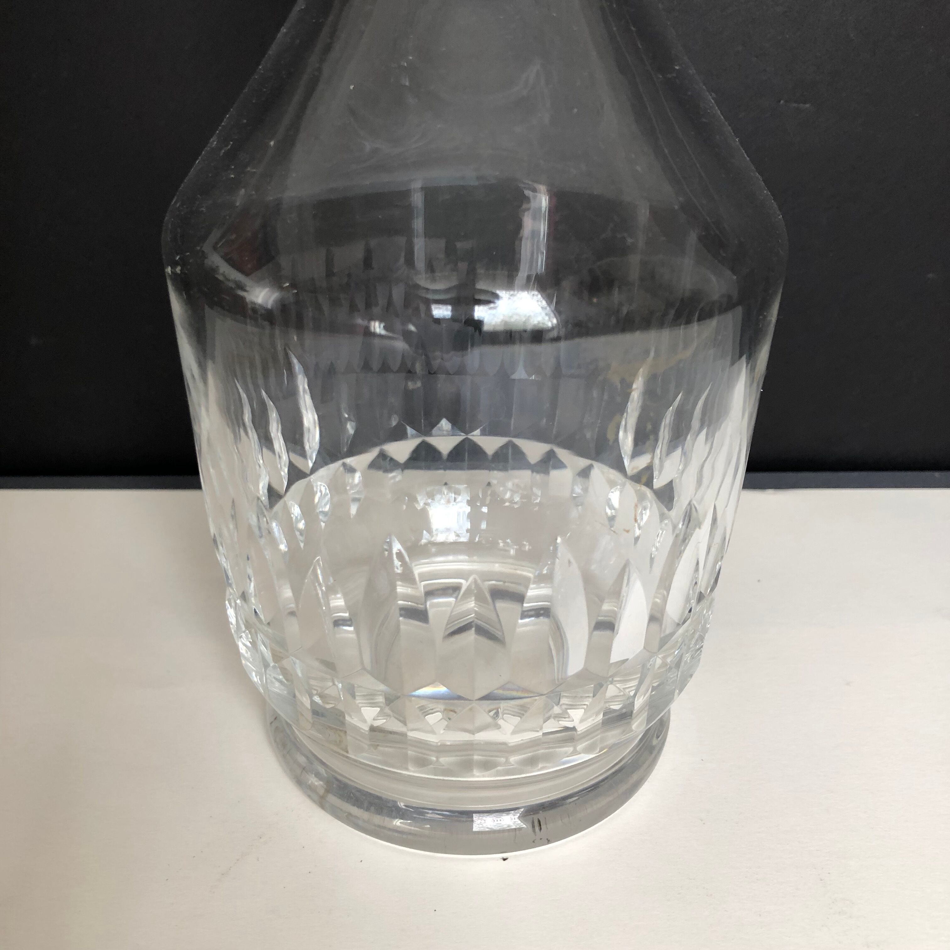 Carafe en cristal taillé de Baccarat