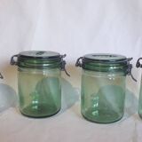 4 identical 1l green solidex jars