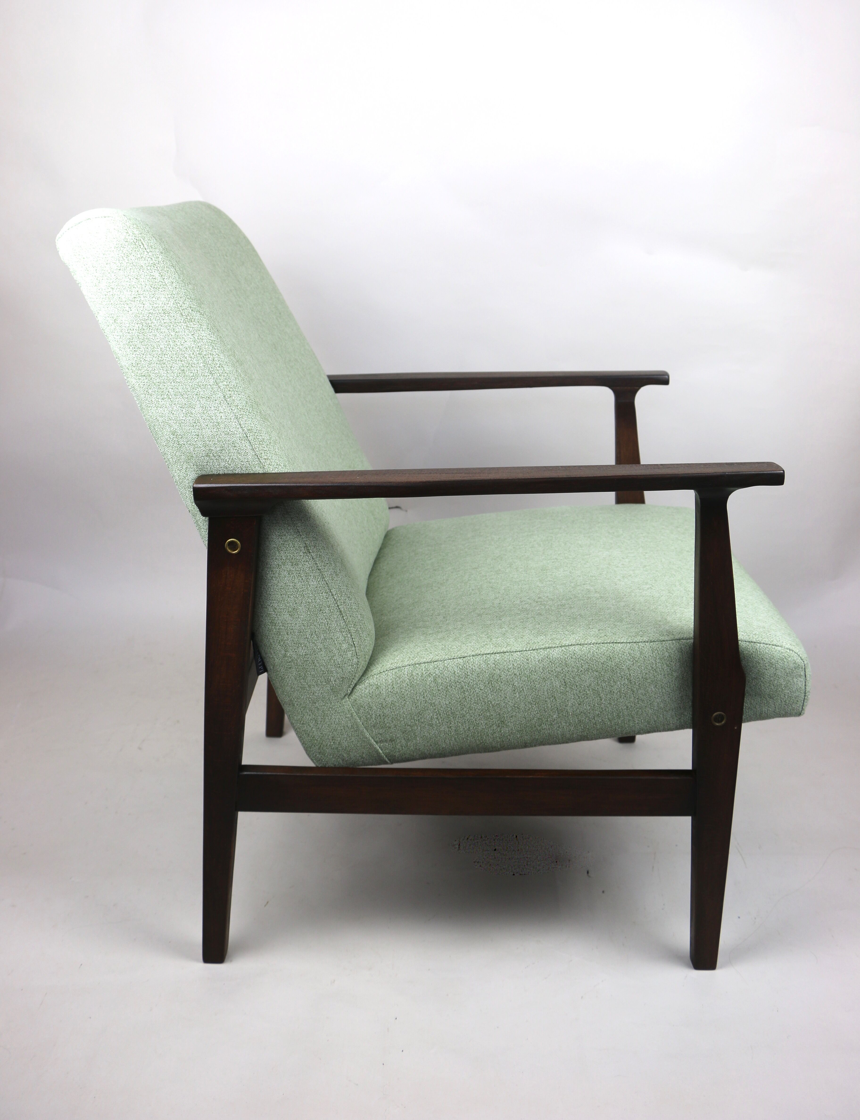 Fauteuil vert clair vintage années 1970