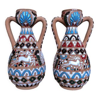 Paire de vases grecs en terre cuite émaillée