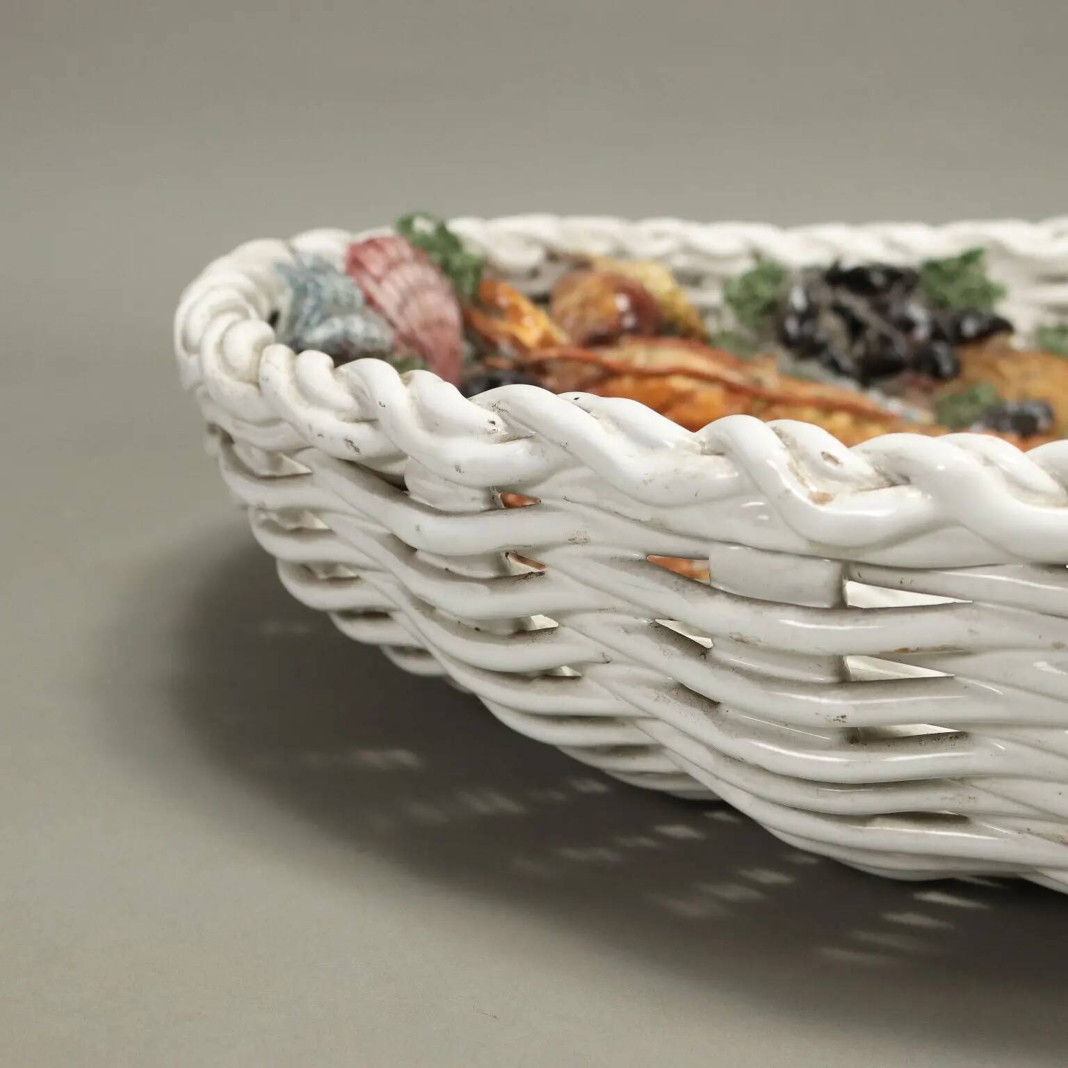Vintage 1990s ceramic fruit basket by Man. Castellan, Italy.