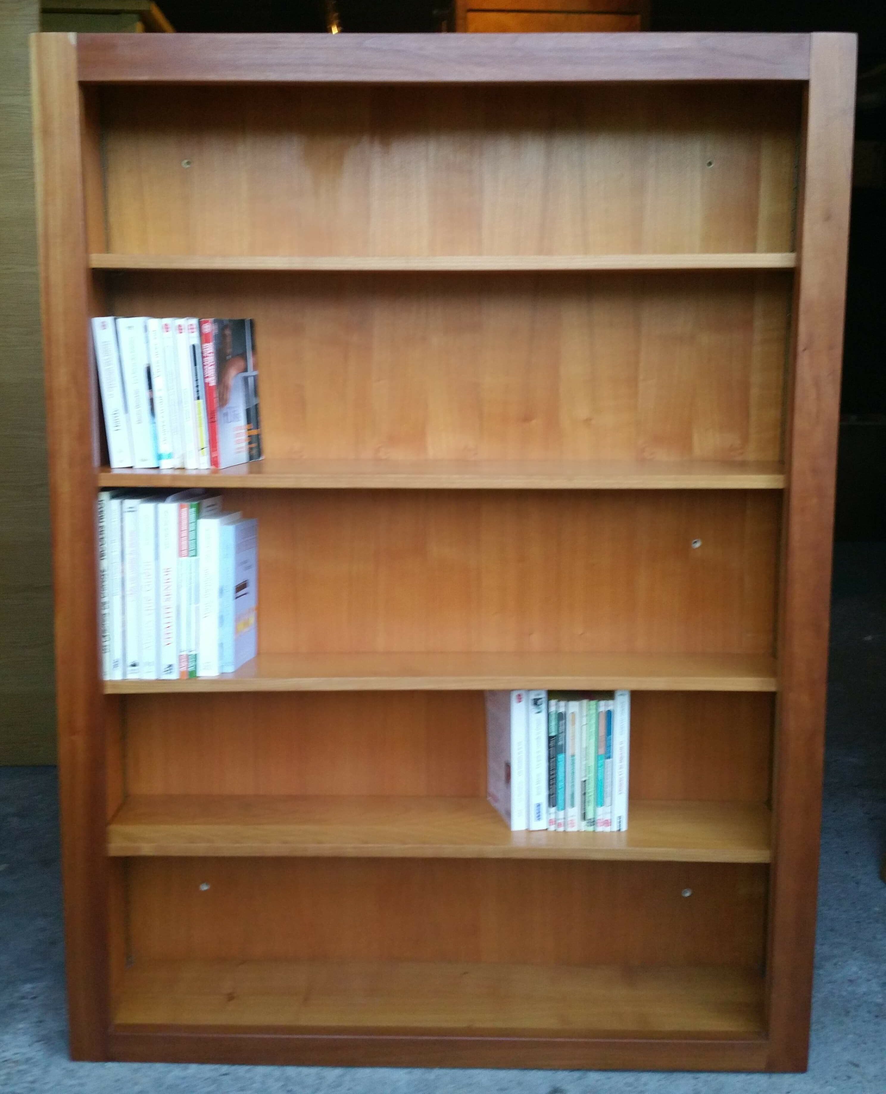 Bibliothéque murale