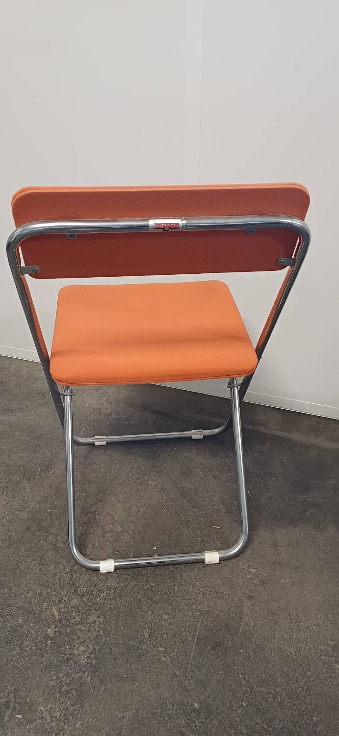 FRAMAR orange folding chair