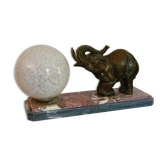 Lampe éléphant en régule opaline art déco