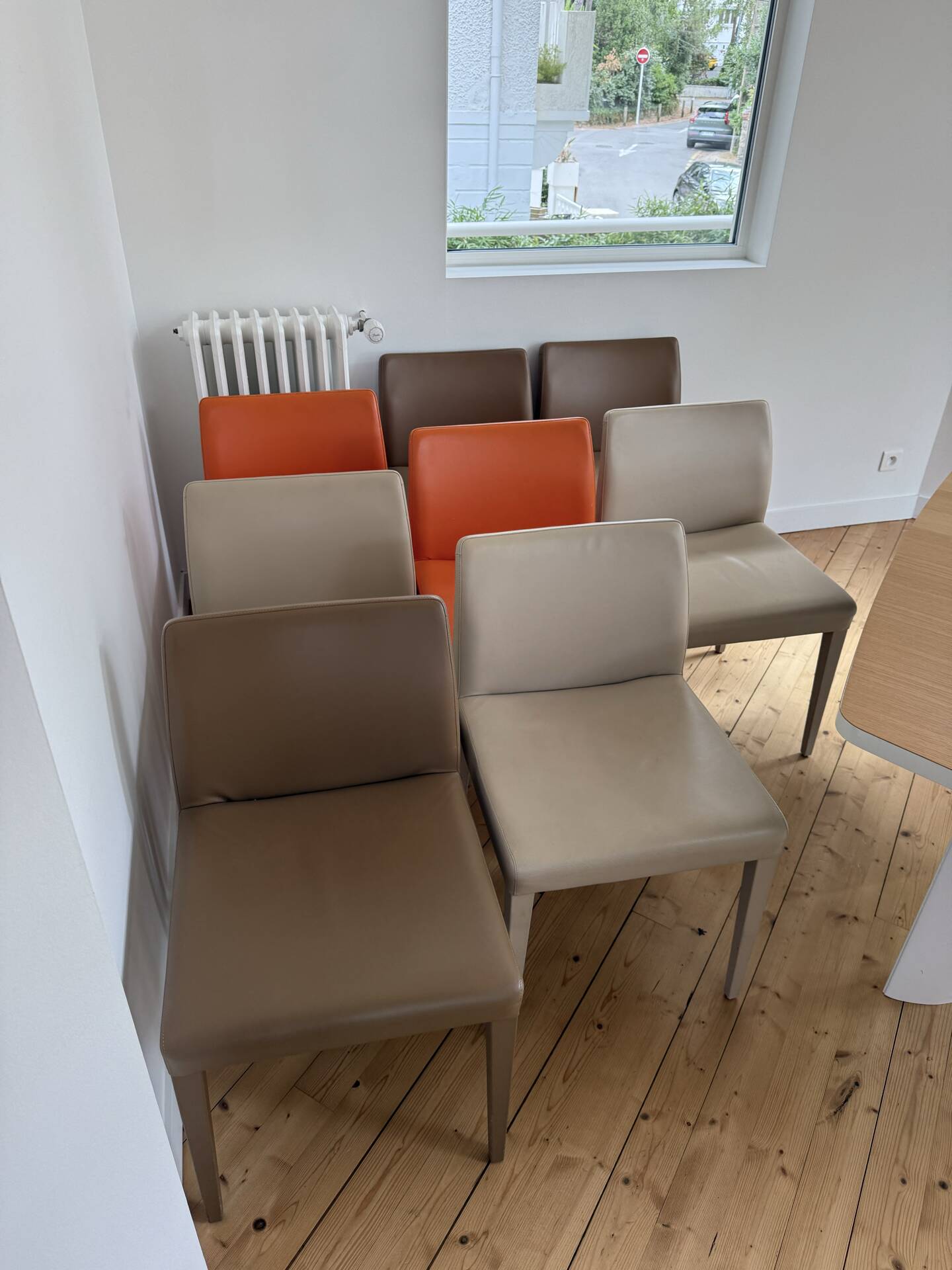 Chairs Poltrona Frau model Liz B