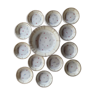 Bowl set and plates