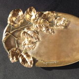 Empty Art Nouveau pocket