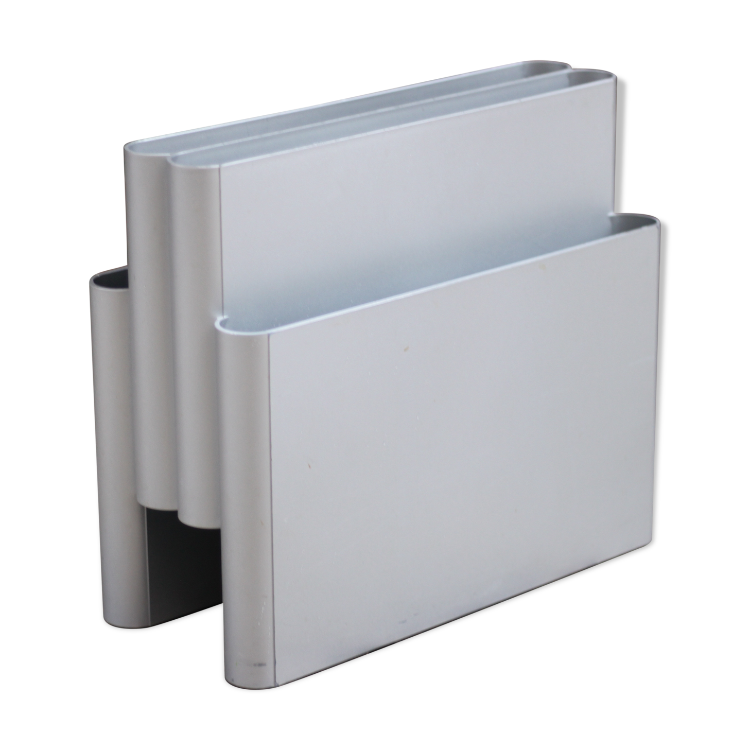 Magazine holders by Giotto Stoppino, Kartell edition