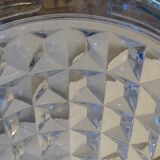 Ice bucket spikes diamond