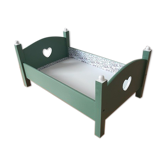 Doll bed