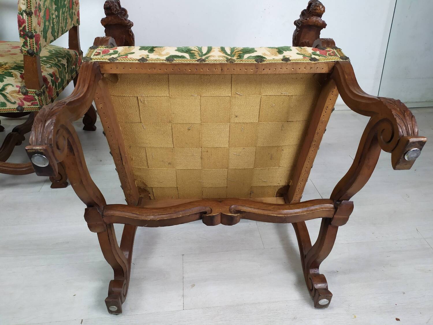 Fauteuils de château