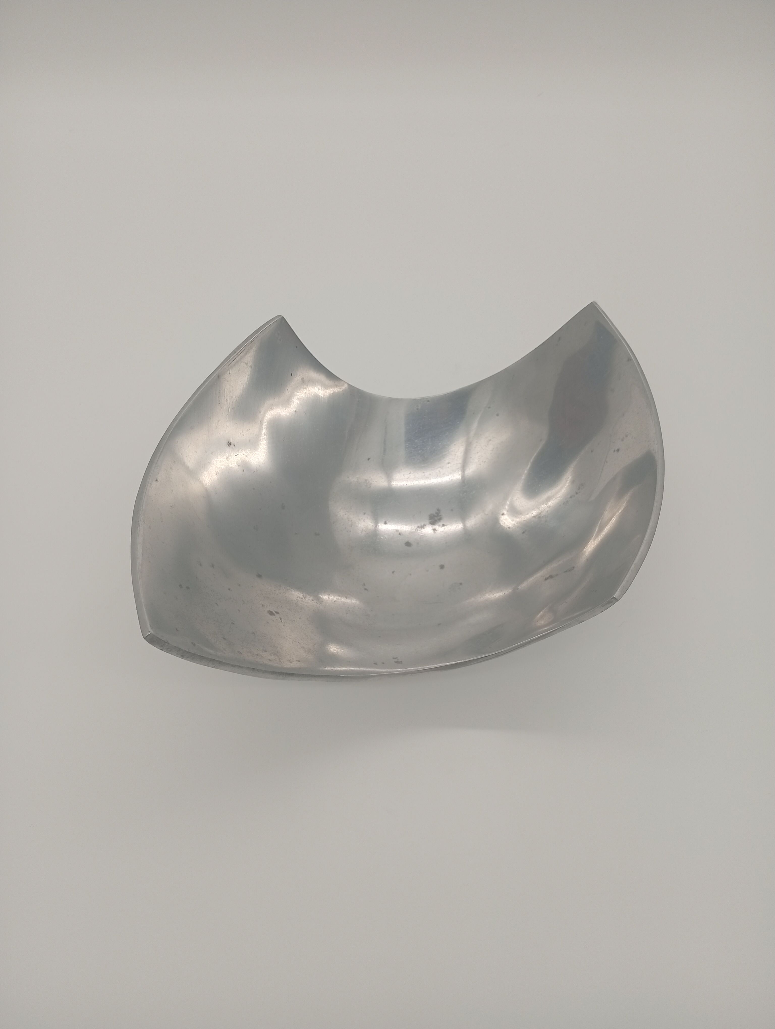 Vintage Coupe Post-Modernist Aluminium 1980s minimalist design