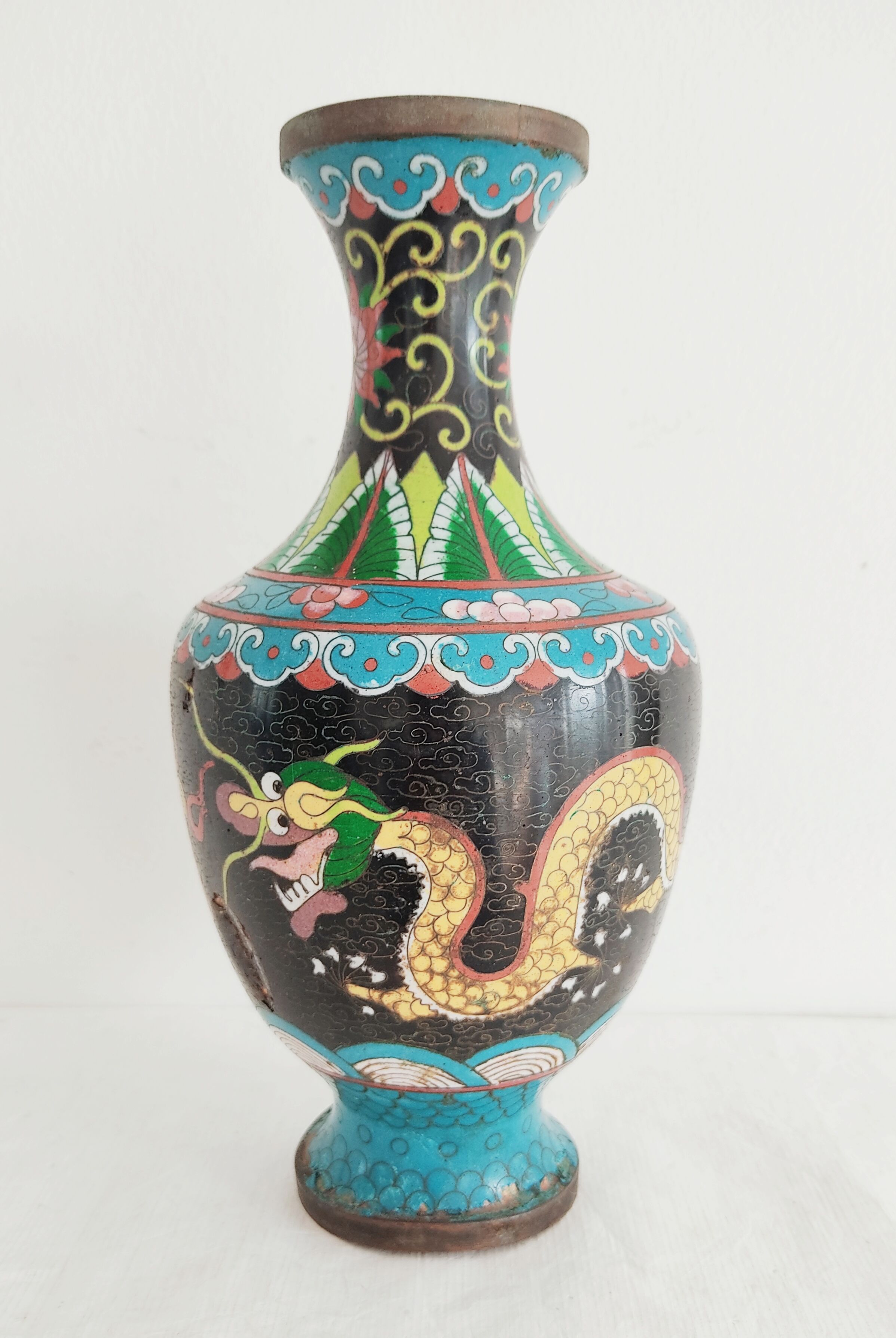 Chinese partitioned enamel vase decor dragons