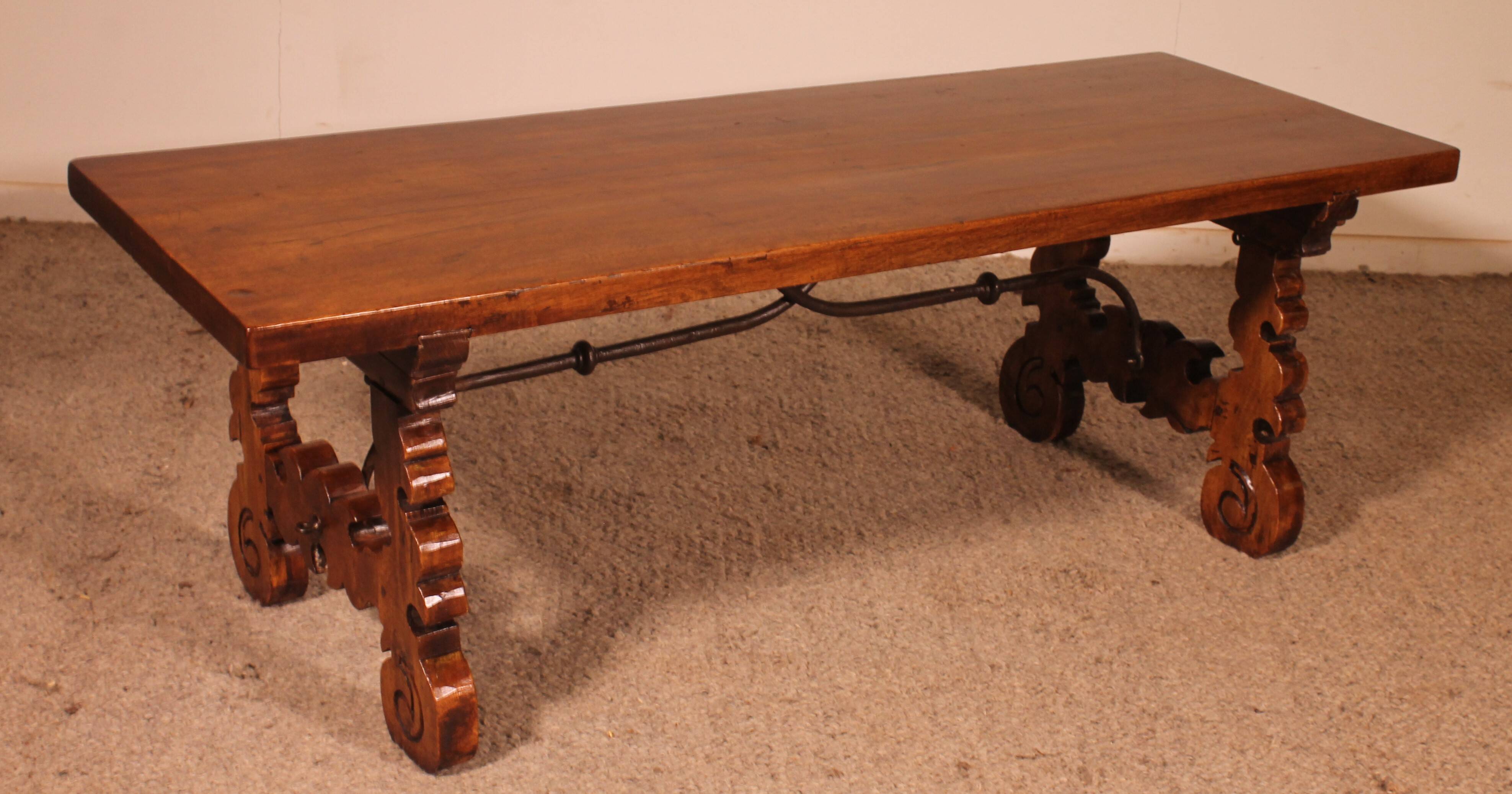 Spanish Walnut Coffee Table - 17th Century