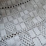 Old crochet bed cover/plaid
